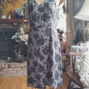 Roz & Ali Black and Gray Floral Midi Dress